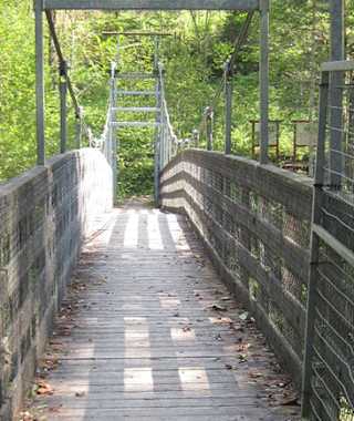 Steg über die Traun 