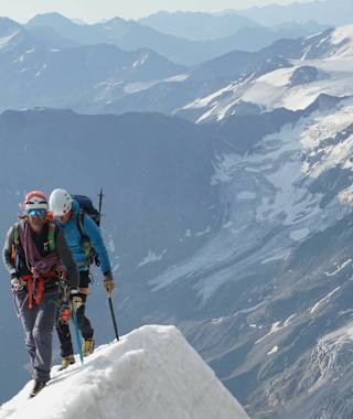 Ausgesetztes Schneefeld bei guten Bedingungen