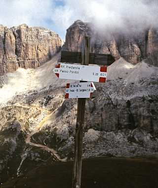 Auf der Pordoi Scharte