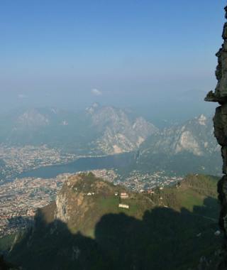 Die Azzonihütte (ital. Rifugio Azzoni)