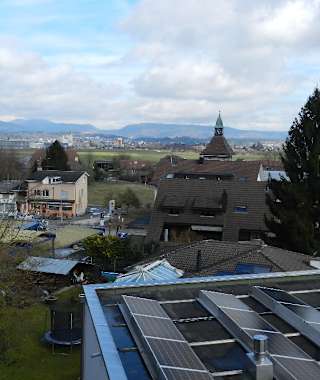 Der Ausgangspunkt für unsere heutige Wanderung ist in Holziken bei der Bushaltestelle „Abzweigung Bändli“.