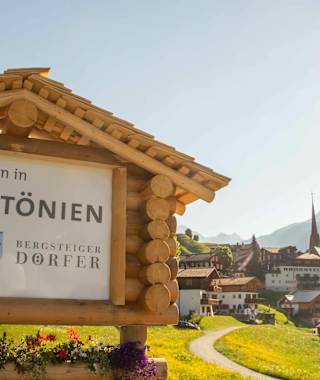 Ziel der erste Etappe des Prättigauer Höhenweges ist das Bergsteigerdorf St. Antönien.