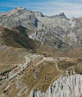 Tenda-Pass, Fort Central