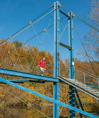 Auf der Illerbrücke vor Altusried