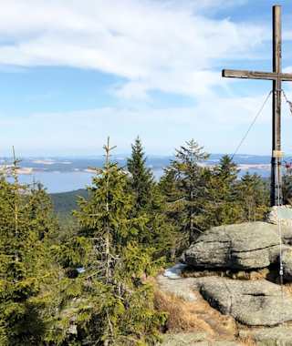 Gipfelkreuz am Bärenstein