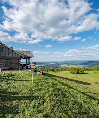 Dermbacher Hütte und Gläserberg