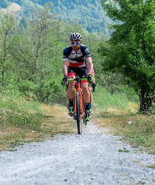 Auf der sechsten Etappe der Gravel-Bike-Route Vorderrhein