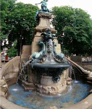 Galatea Brunnen am Eugensplatz, 1890 von Otto Rieth entworfen, in Stuttgart