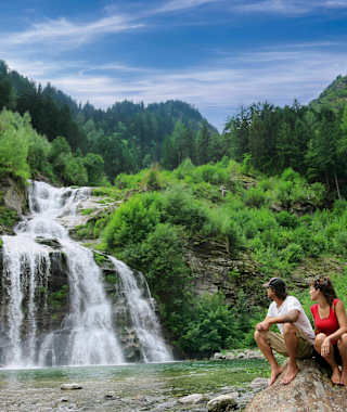 Der Piumogna-Wasserfall