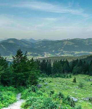 Ausblick von der Gaudeamushütte nach Süden in die Kitzbüheler Alpen.