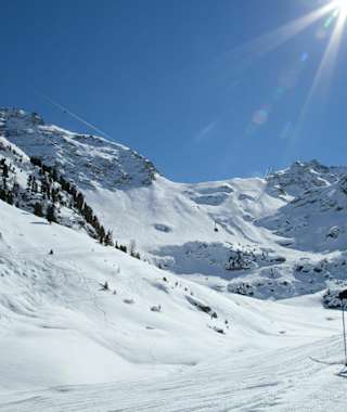 Winterwonderland auf der Freerideabfahrt Gentianes