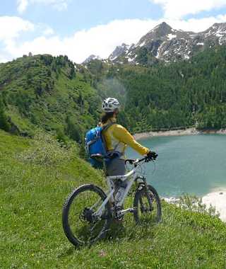 Auf der Gottardo MTB-Tour