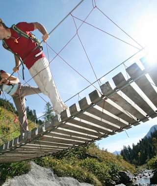 Hängebrücke über den Krumbach