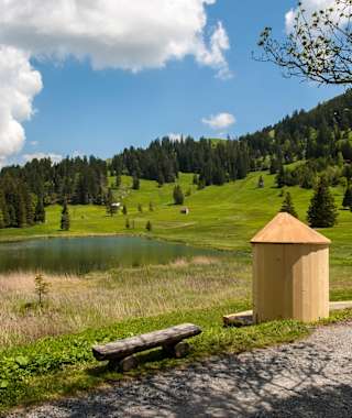 Idyllisch geht es zu an der Klangstation Nr. 16 am Schwendisee