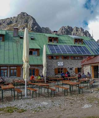 Die Mindelheimer Hütte in den Allgäuer Alpen.