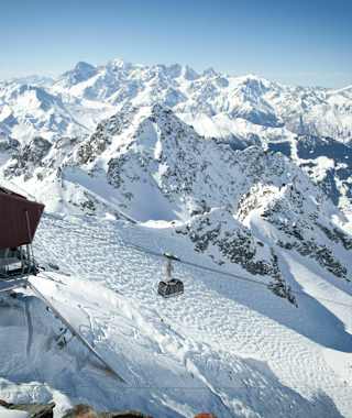 Blick auf die Mont Fort Piste