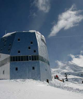 Monte Rosa Hütte