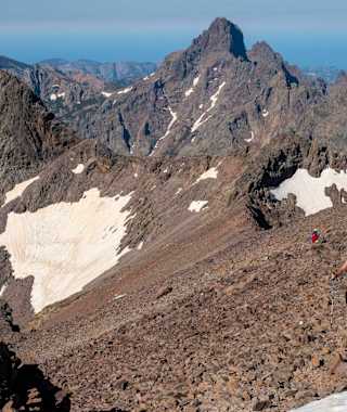 Kurz vor dem höchsten Punkt des GR20 – beim Pointe des Eboulis hat man knapp 2.600 Metern Seehöhe erreicht.