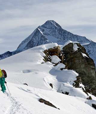 Im Aufstieg zum Petersgrat