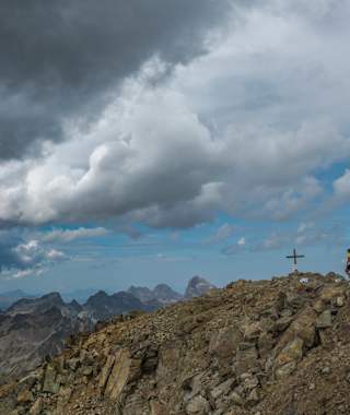 Am Gipfel des Piz Ot