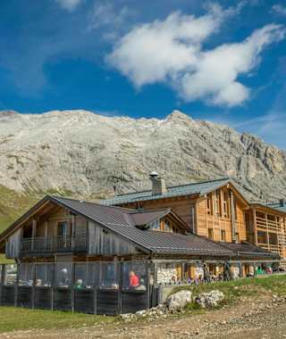 Die Plattkofelhütte