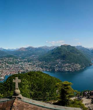 Blick vom San Salvatore  auf Lugano