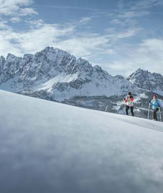 Dank Seilbahn werden Schneeschuhwanderungen zu aussichtsreichen Höhenwanderungen.