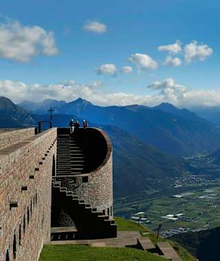Die Kirche Santa Maria degli Angeli thront am Anfang der Tour auf dem Mote Tamaro.