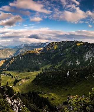 Blick hinuter auf den Thorau Alm