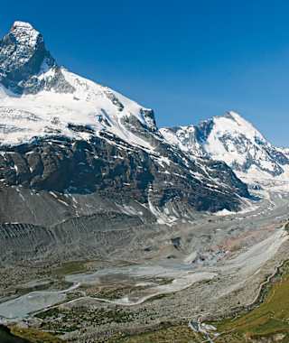 Matterhorn und Dent d’Hérens mit ihren imposanten Nordwänden.