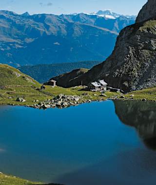 Rückblick zum Obstansersee, über der Obstanserseehütte der Großglockner.