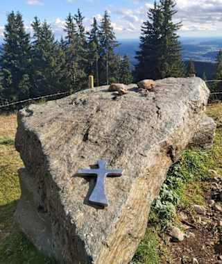 Altar am Patscha-Gipfel