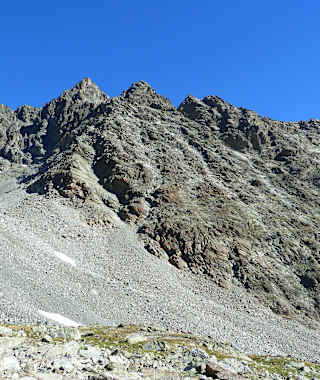 Anstieg Verpeilspitze - Von der Kaunergrathütte folgt man dem Wegweiser in Richtung Verpeilspitze