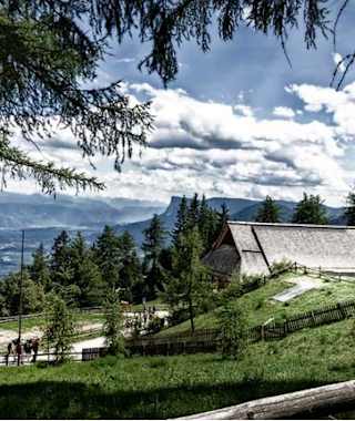 Via Vigilius - 1. Etappe: Von der Vigiljoch-Seilbahn zum Gasthaus Jocher