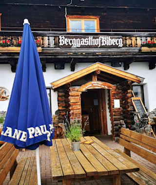 Der Berggasthof Biberg liegt auf 1426m.