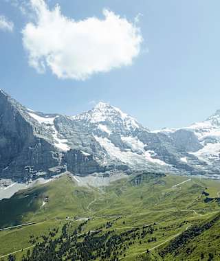 Sicht auf Eiger, Mönch, Jungfrau - Wanderung Männlichen zur kleinen Scheidegg