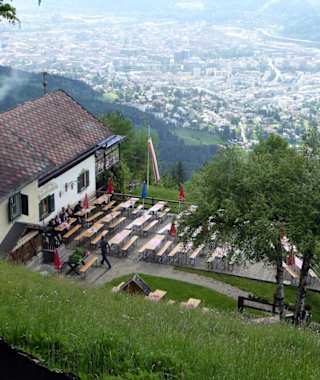 Gasthaus Rauschbrunnen hoch über Innsbruck 