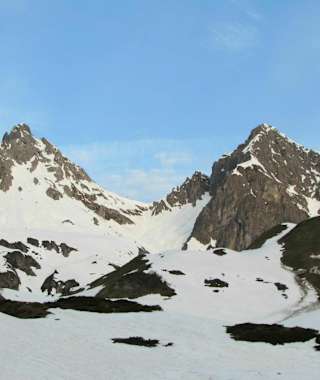 Der Muggengrat im späten Frühjahr