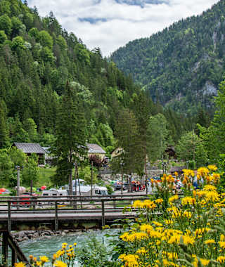 Camping, Spielstelle und Slalomstrecke auf der Salza