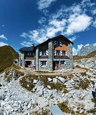 Die Carschinahütte im Rätikon