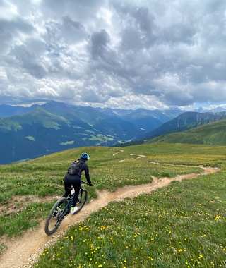 Flowige Trails am Chörbschhorn