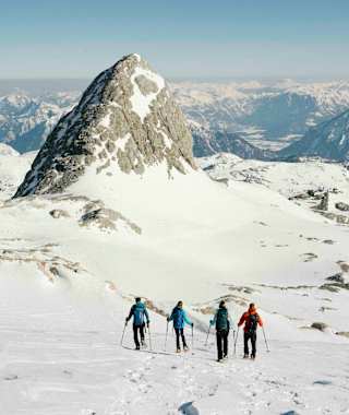 Mit Schneeschuhen am Dachsteingletscher
