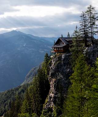 Die Dolomitenhütte in spektakulärer Lage