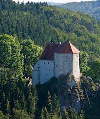 Burg Strassberg