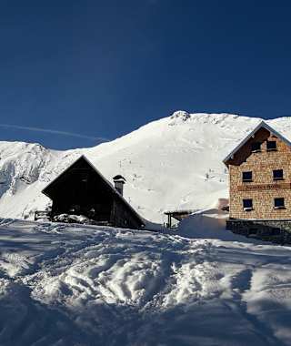 Die neu renovierte Dümlerhütte