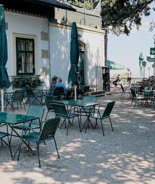 Gastgarten der Franz-Ferdinand-Hütte