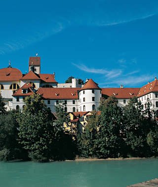 Ansicht von Füssen am Lechufer (Altes Schloss).