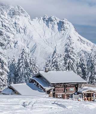 Die Gabühelhütte am Hochmais