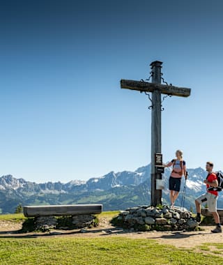 Gipfelkreuz am aussichtsreichen Rossbrand