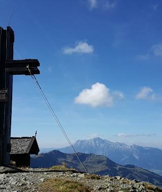 Gipfelkreuz am Hundstein